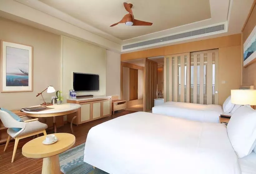 エクゼクティブルーム, Hilton Yuxi Fuxian Lake