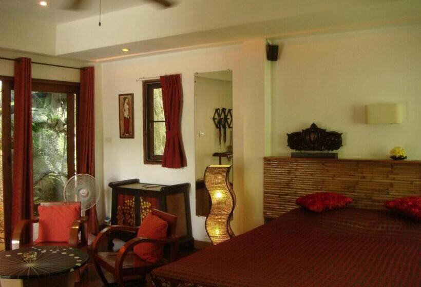 ビラホテル１ベッドルーム, La Cigale