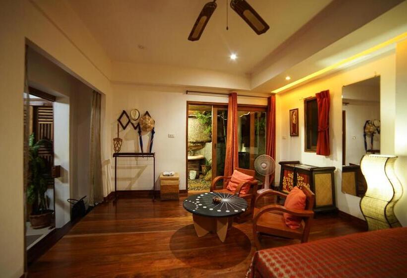 ビラホテル１ベッドルーム, La Cigale