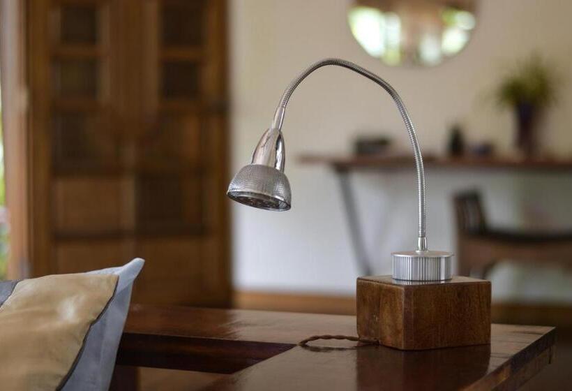 ビラホテル１ベッドルーム, La Cigale