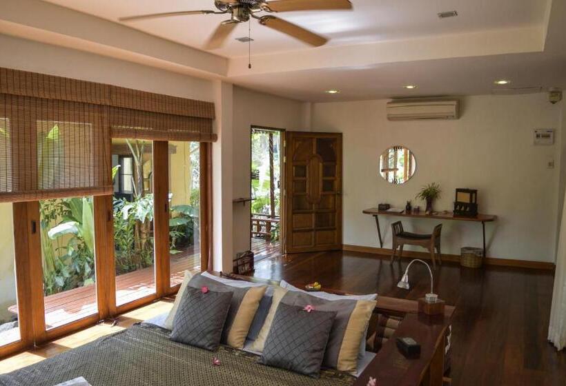 ビラホテル１ベッドルーム, La Cigale