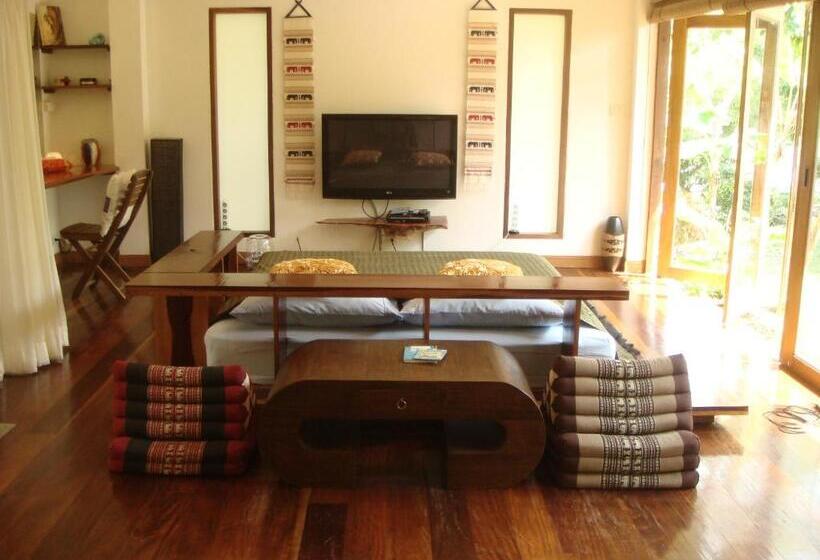 ビラホテル１ベッドルーム, La Cigale