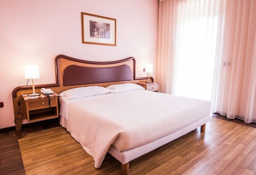 חדר סטנדרט, La Fonte