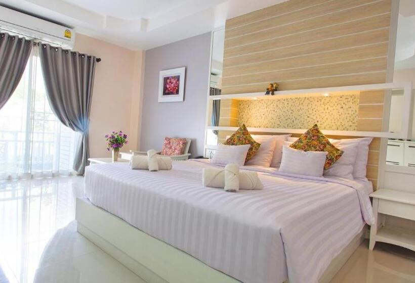 标准间, Nantrungjai Boutique