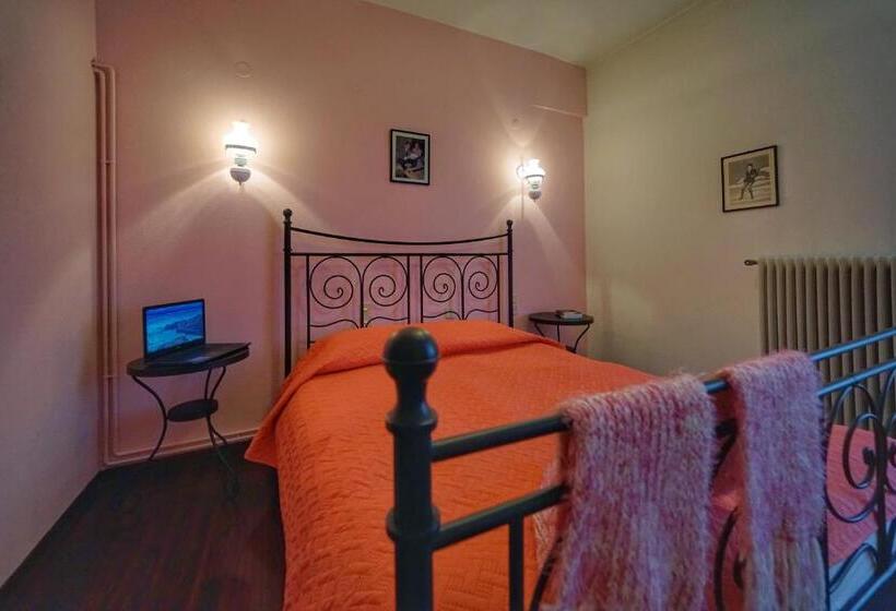 带景观的经典房间, To Balkoni Tis Agorianis