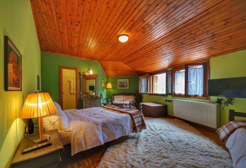 山景套房, To Balkoni Tis Agorianis