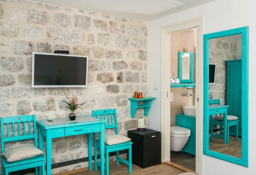 غرفة قياسية مطلة على المدينة, Lumin Guest House