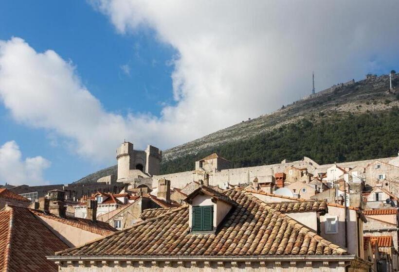 غرفة ديلوكس مطلة على المدينة, Lumin Guest House