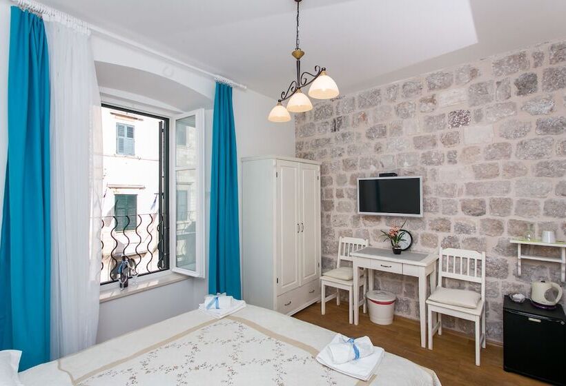 غرفة ديلوكس مطلة على المدينة, Lumin Guest House