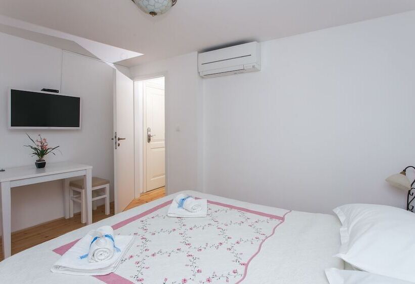 إستوديو قياسي مطل على المدينة, Lumin Guest House