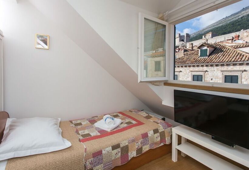 غرفة ديلوكس فردية, Lumin Guest House