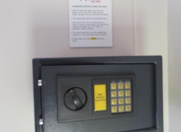 标准间, Ashanti Lodge Backpackers