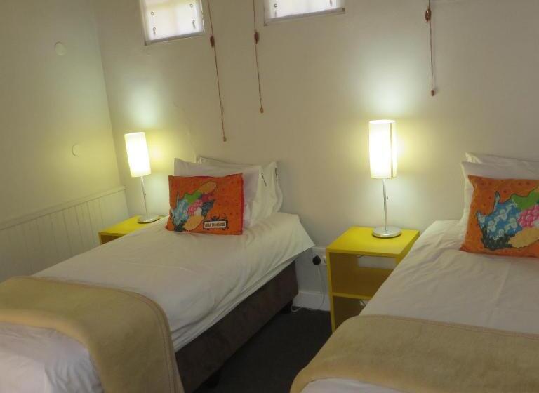 标准间, Ashanti Lodge Backpackers