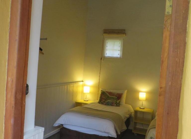 标准间, Ashanti Lodge Backpackers