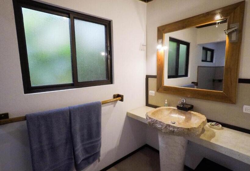 디럭스 방갈로, Lodge Margouillat