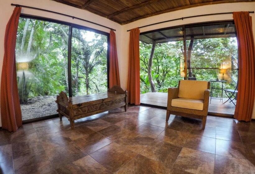 디럭스 방갈로, Lodge Margouillat