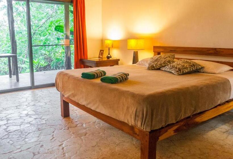 디럭스 방갈로, Lodge Margouillat