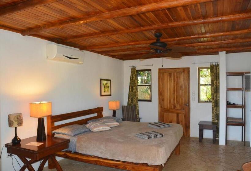 디럭스 방갈로, Lodge Margouillat