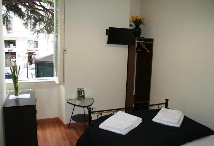 エコノミールーム, Palazzo Santori