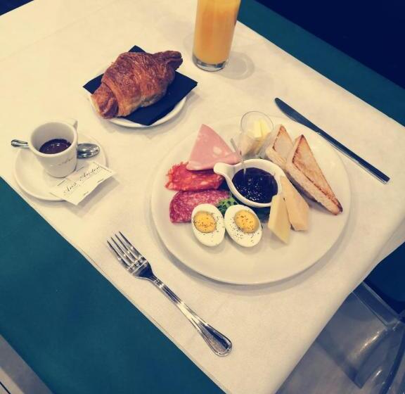 エコノミールーム, Palazzo Santori