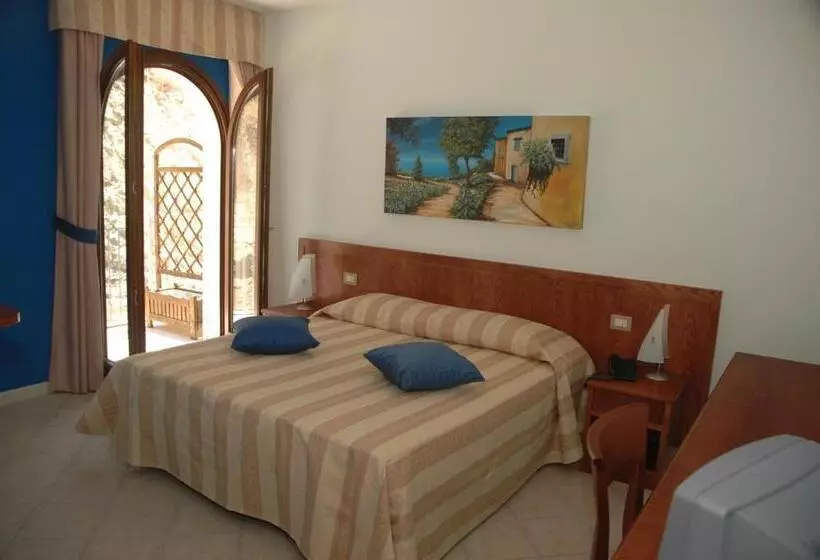 اتاق استاندارد با بالکن, Agriturismo L'arca Di Anna Brambilla