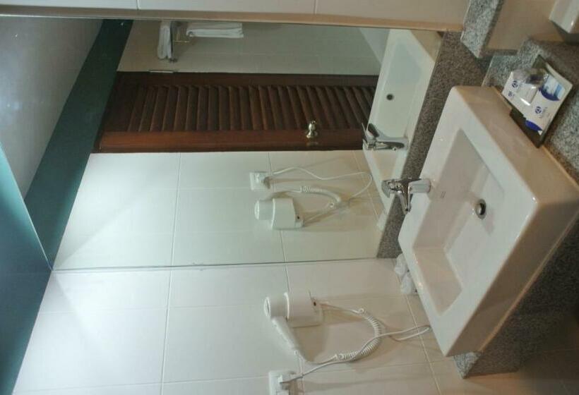 Standard-huone, Aloha Hatyai