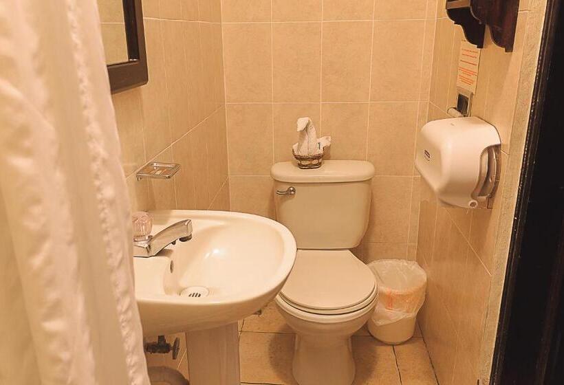 اتاق خانوادگی, Casa Mia