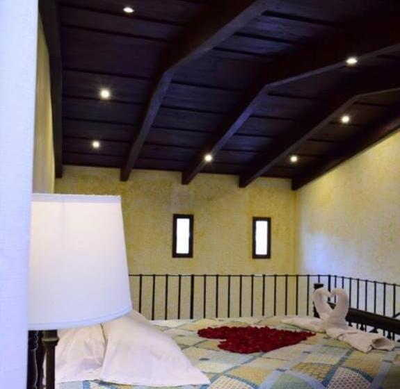 اتاق لوکس خانوادگی, Casa Mia