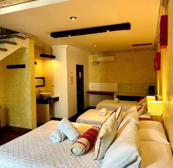 اتاق لوکس خانوادگی, Casa Mia