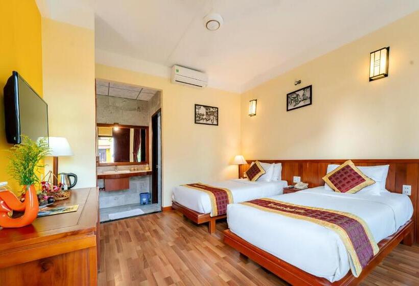 اتاق استاندارد با چشمانداز باغ, Riverside Oasis Villa