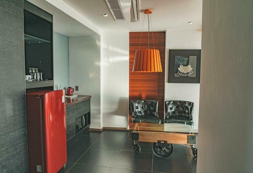 חדר דלוקס נוף לים, Scarboro