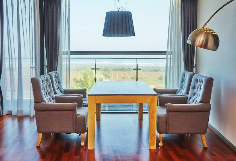 חדר פרמיום נוף לים, Scarboro