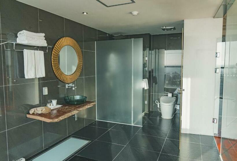 חדר דלוקס נוף לים, Scarboro