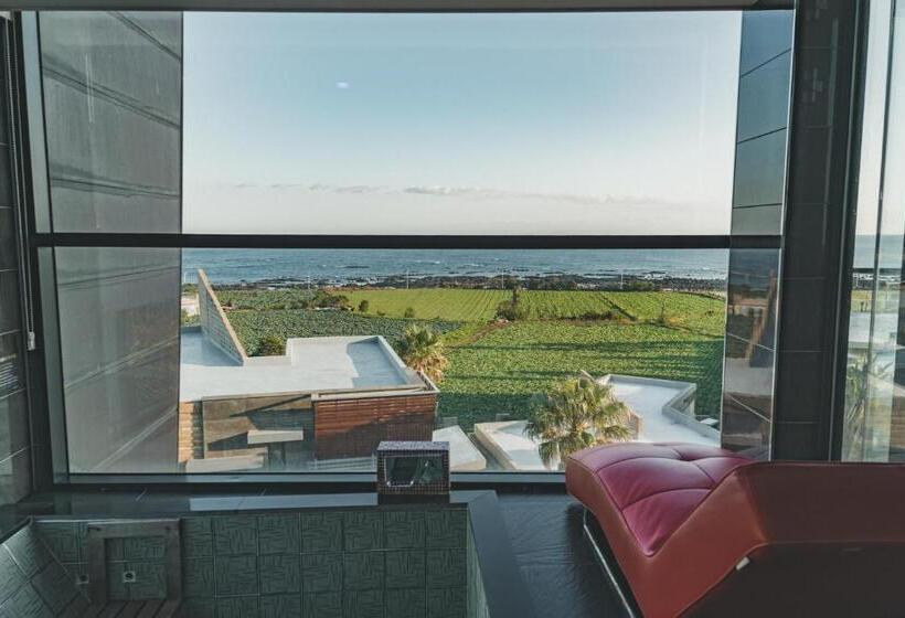 סוויטת פרמיום, Scarboro