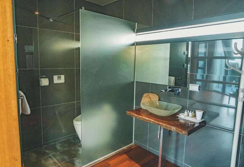 וילה עם חדר שינה אחד ובריכת שחיה, Scarboro