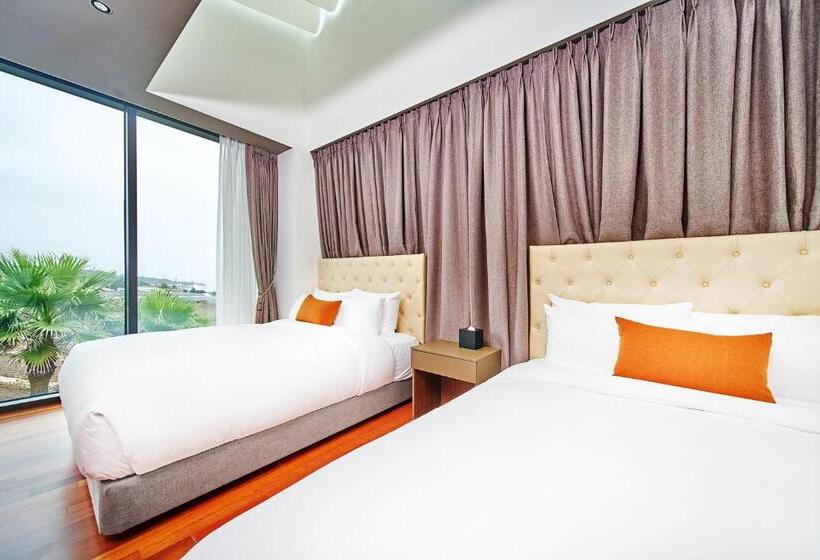 וילה עם חדר שינה אחד ובריכת שחיה, Scarboro