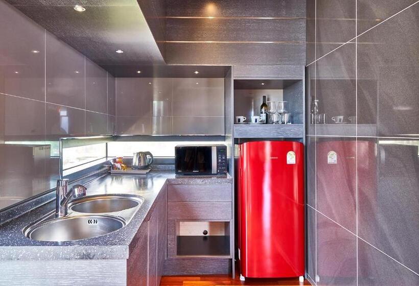 וילה בת חדר שינה 1, Scarboro