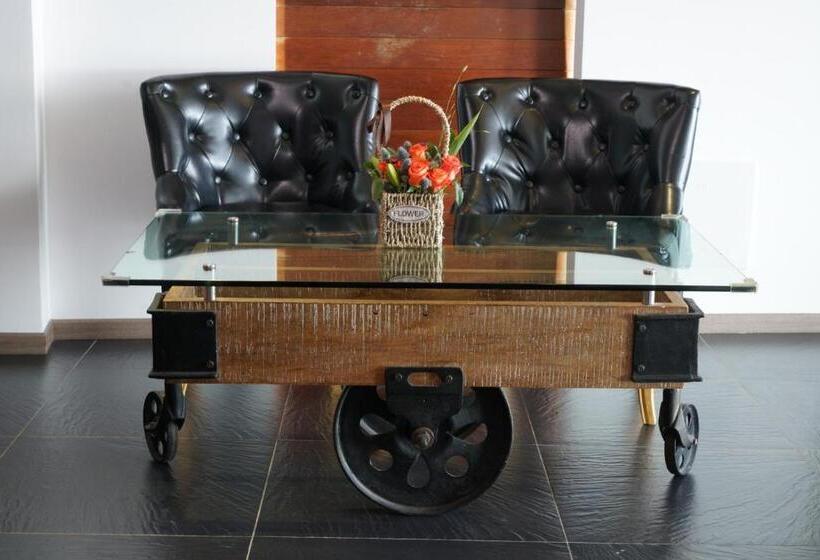 חדר דלוקס נוף לים, Scarboro