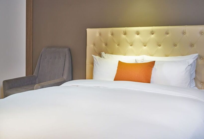 סוויטה משפחתית, Scarboro