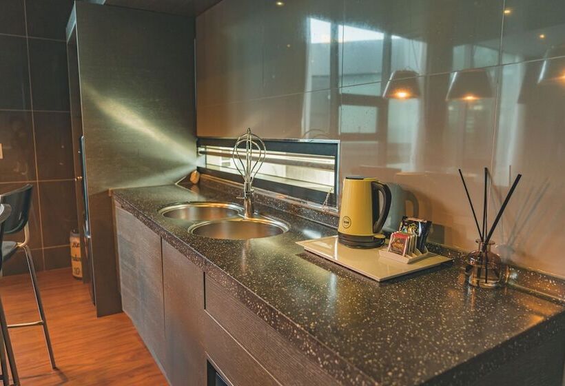 וילה בת חדר שינה 1, Scarboro