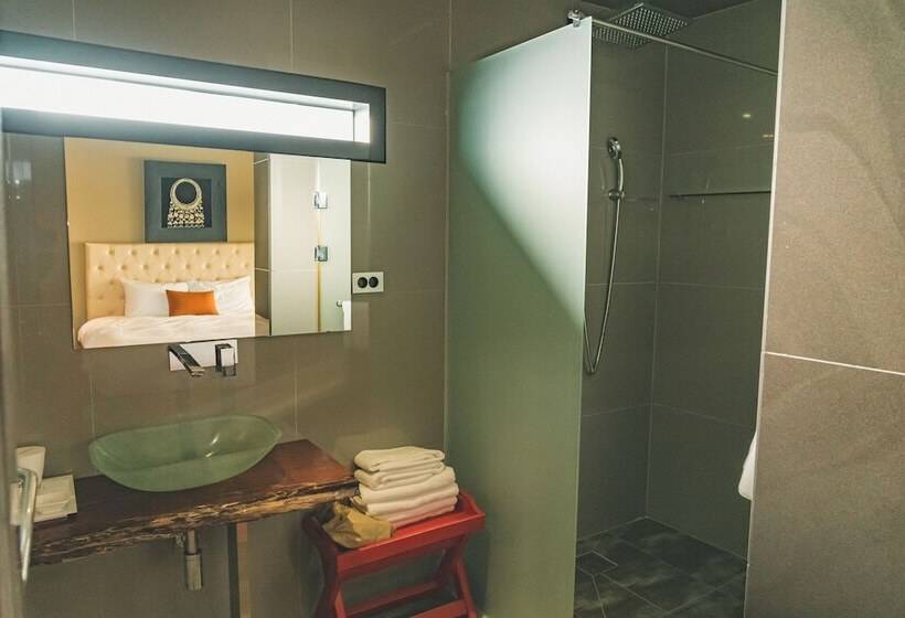 וילה עם חדר שינה אחד ובריכת שחיה, Scarboro