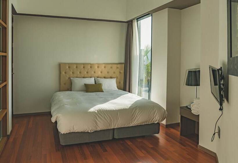 וילה בת חדר שינה 1, Scarboro