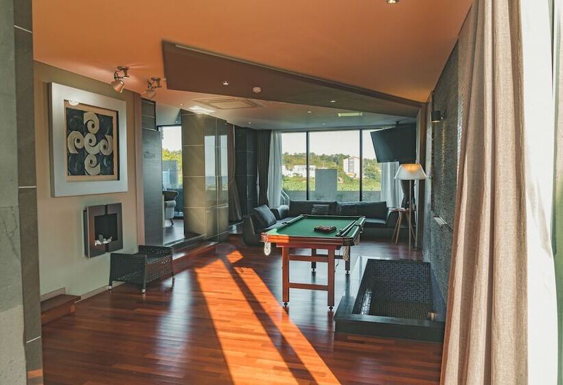 וילה עם חדר שינה אחד ובריכת שחיה, Scarboro