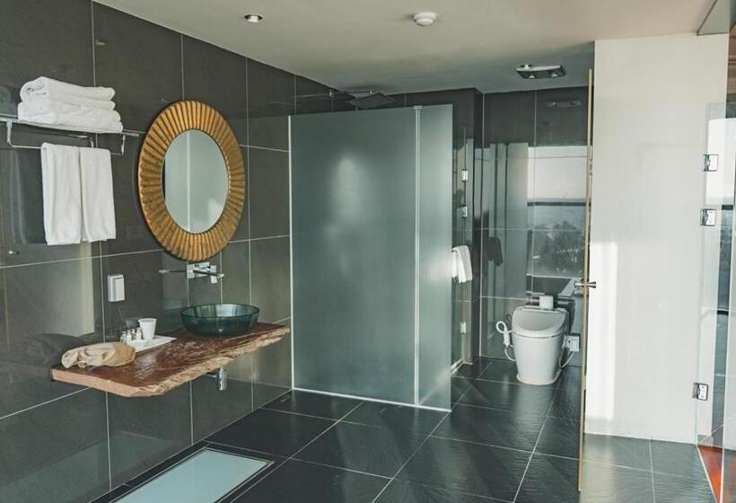 חדר דלוקס נוף לים, Scarboro