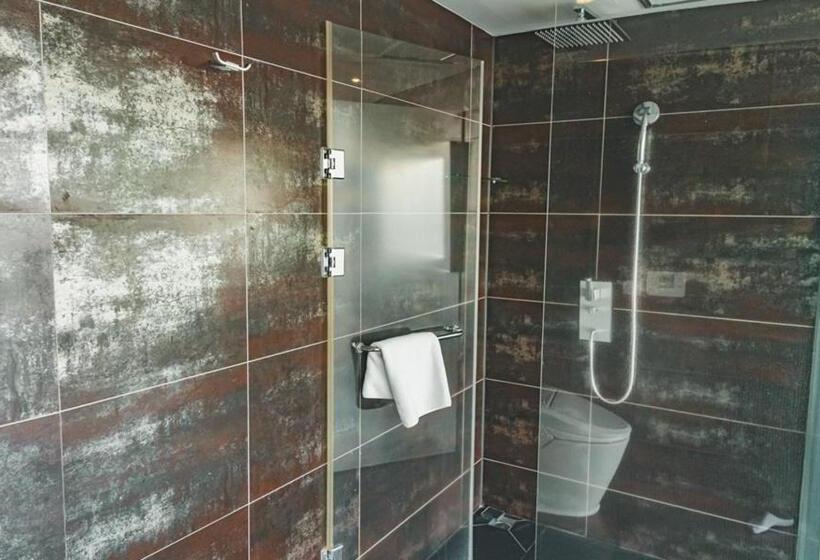 חדר פרמיום נוף לים, Scarboro