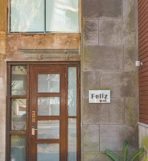 וילה עם חדר שינה אחד ובריכת שחיה, Scarboro