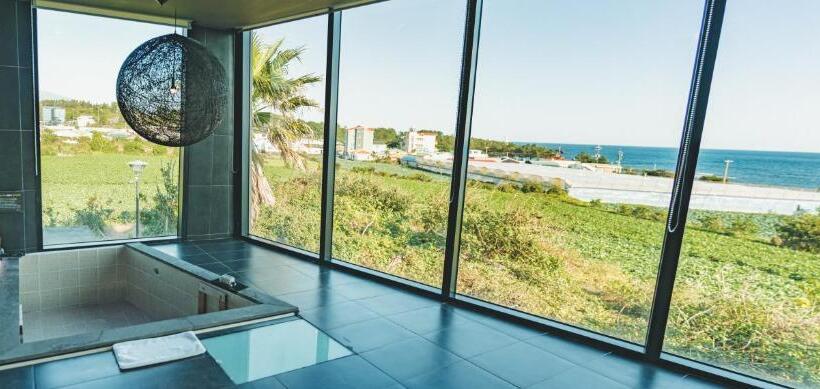 וילת חדר שינה 1 עם נוף לים, Scarboro