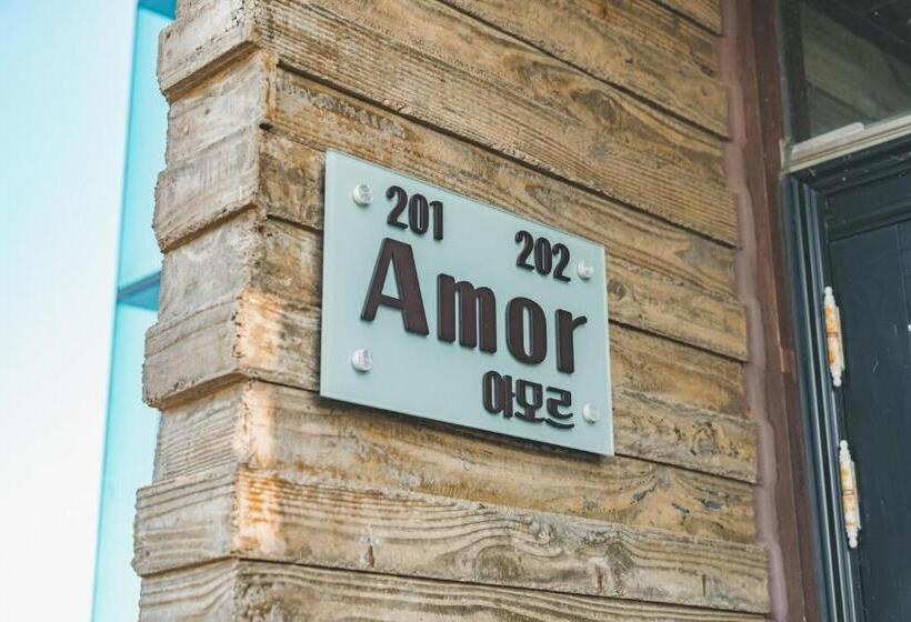 וילה בת חדר שינה 1, Scarboro