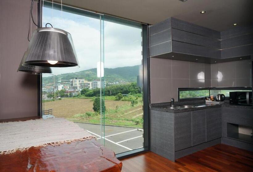 וילה בת חדר שינה 1, Scarboro