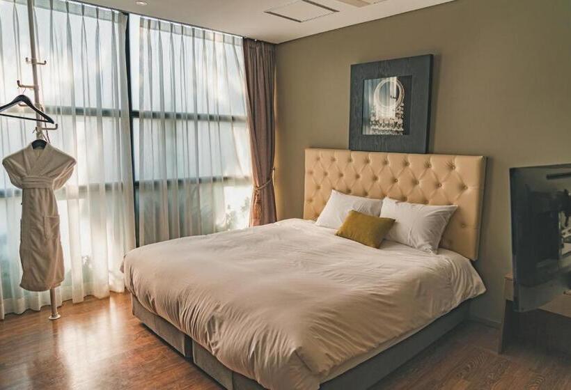 וילה עם חדר שינה אחד ובריכת שחיה, Scarboro